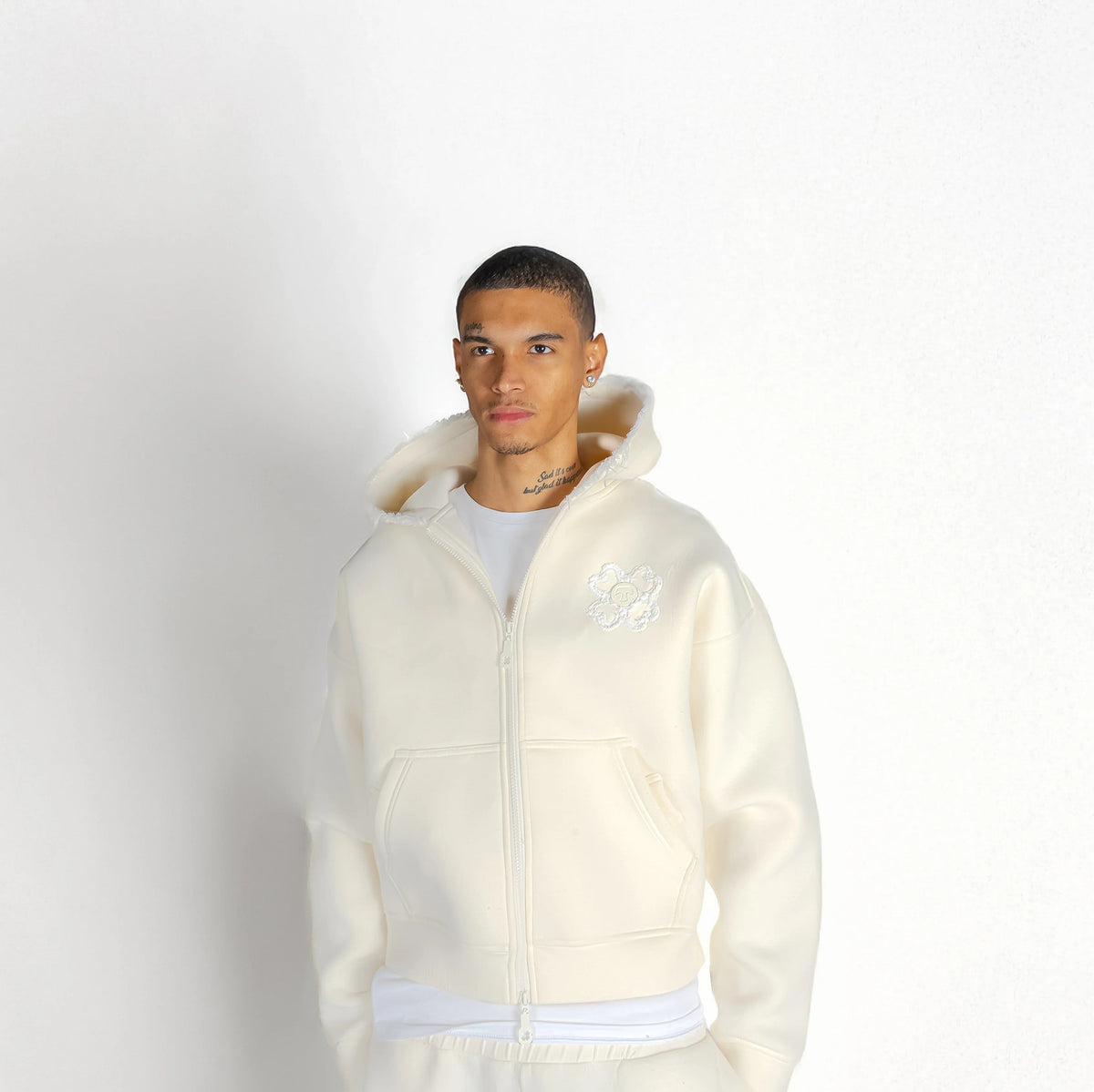 Ensemble Torom Paris signature