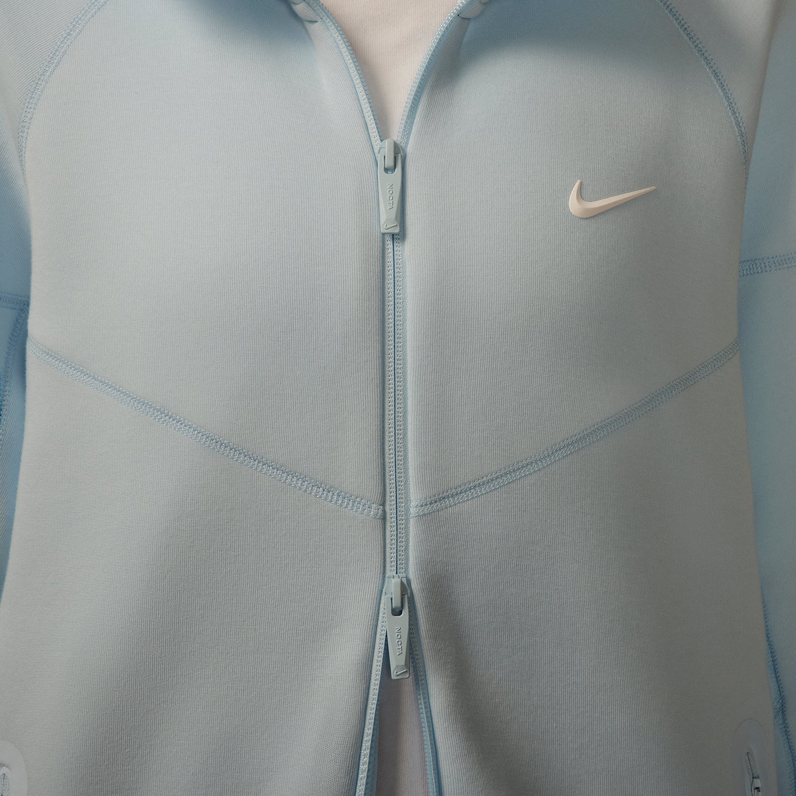 Ensemble Nike x Nocta